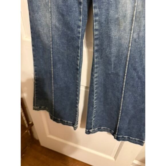 Vigoss Melinda Double Button Trouser Flare Jean - Size 31 - Picture 10 of 11